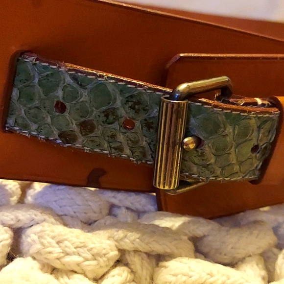 Awesome Prada python leather belt - Picture 8 of 9